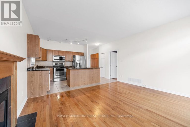 29071252/192-felicity-crescent/mer-bleuebradley-estatesanderson-park/ottawa/ontario/K1W0C2_15