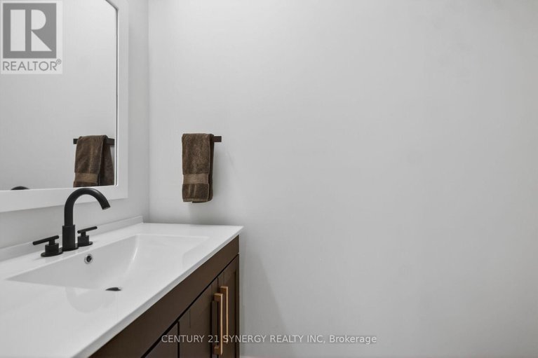 29204630/116-king-george-street/overbrookcastle-heights/ottawa/ontario/K1K1V3_13