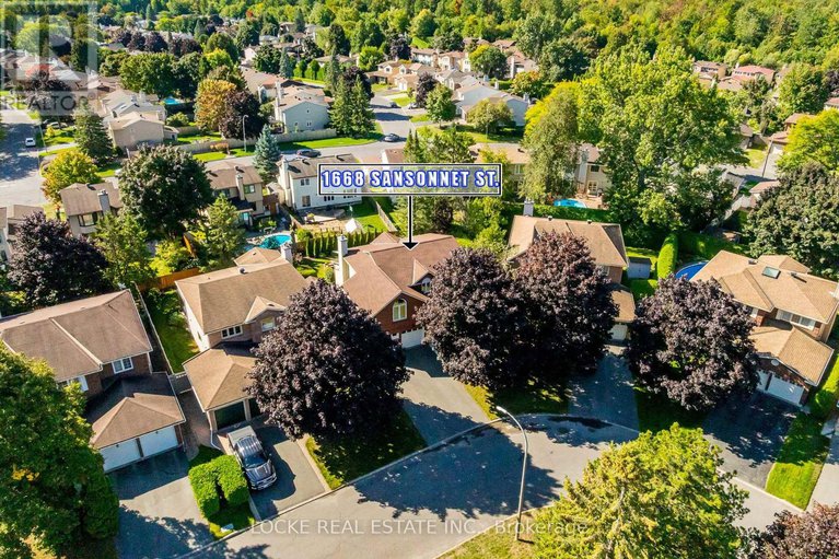 28873478/1668-sansonnet-street/mer-bleuebradley-estatesanderson-park/ottawa/ontario/K1C5Y6_47