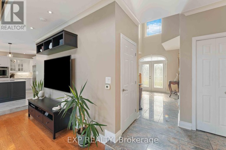 28505829/6163-elkwood-drive/greely/ottawa/ontario/K4P1N1_4