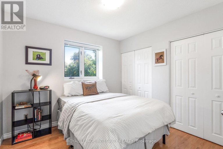 28899547/13-elm-avenue/village-of-russell/russell/ontario/K4R1B3_15
