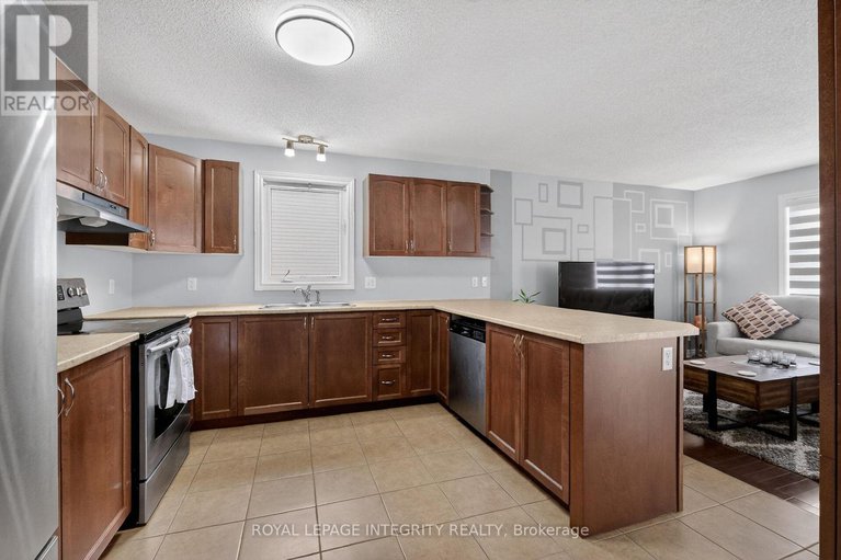 29340778/281-sterling-avenue/clarencerockland-twp/clarence-rockland/ontario/K4K0H9_19