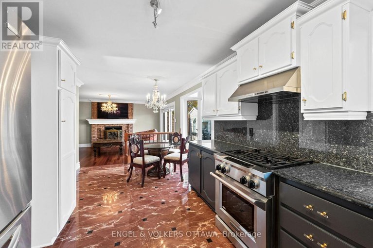 29475969/563-merkley-drive/fallingbrookpineridge/ottawa/ontario/K4A1V9_7