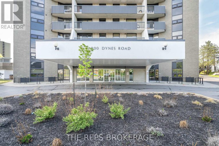 28348910/2001-900-dynes-road/carleton-square/ottawa/ontario/K2C3L6_1