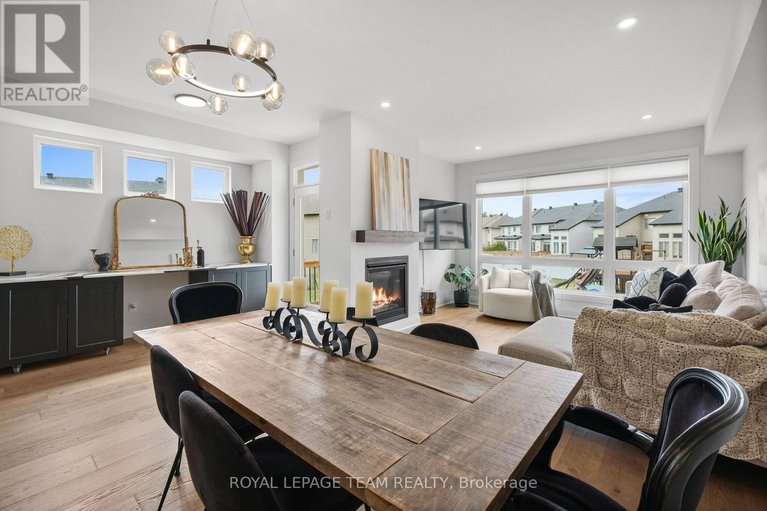 29642732/315-big-dipper-street/riverside-southgloucester-glen/ottawa/ontario/K4M0J2_17