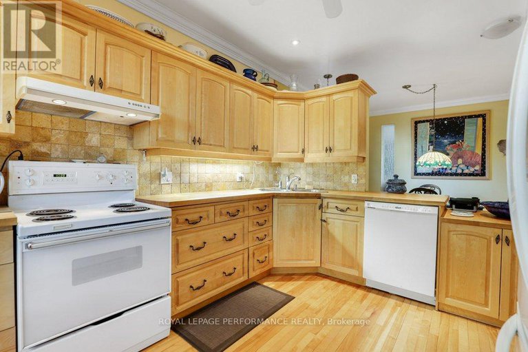 29013089/32-herridge-street/ottawa-east/ottawa/ontario/K1S0G7_13