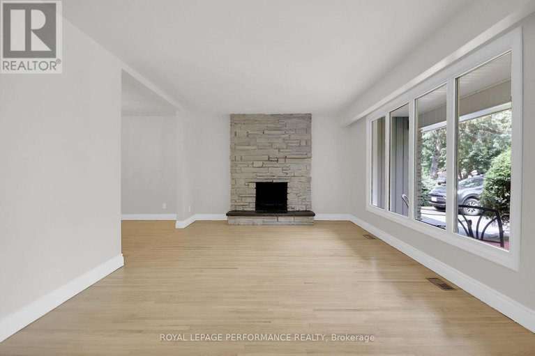 28826088/16-wareham-street/bells-corners/ottawa/ontario/K2H6P8_16