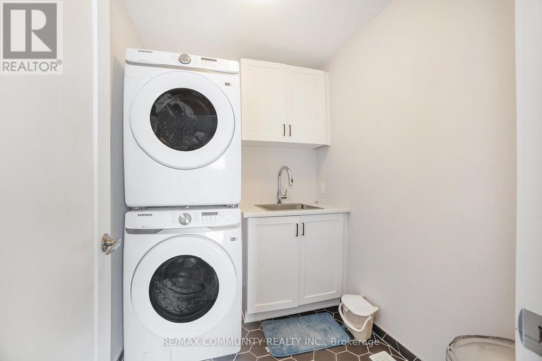 28426544/243-pursuit-terrace/goulbourn-twp-from-franktown-rdsouth-to-rideau/ottawa/ontario/K0A2Z0_24