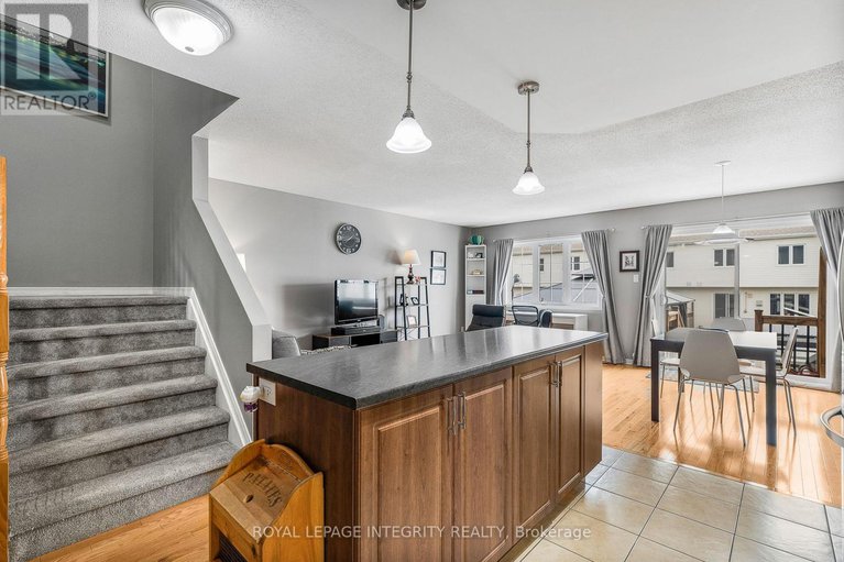 29054392/216-eliot-street/town-of-rockland/clarence-rockland/ontario/K4K0E6_9