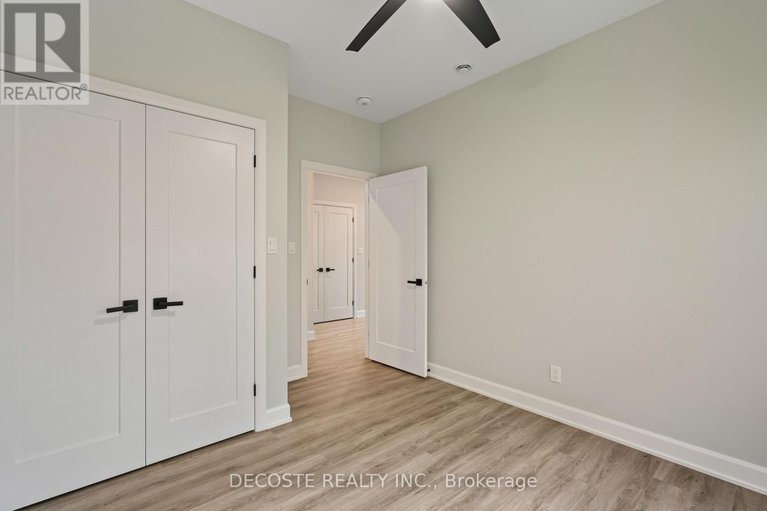 29453082/14-elgin-street-w/alexandria/north-glengarry/ontario/K0C1A0_23