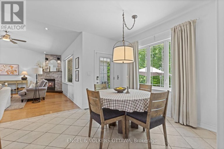 28610474/6957-lake-forest-walk/greely/ottawa/ontario/K4P0A3_15
