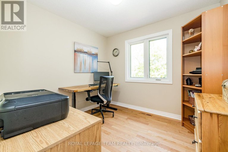 28910635/5239-mclean-crescent/manotick-long-island-nicholls-island/ottawa/ontario/K4M1G1_37