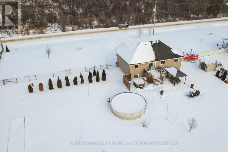 29436499/2431-eady-road/horton-twp/horton/ontario/K7V3Z6_45