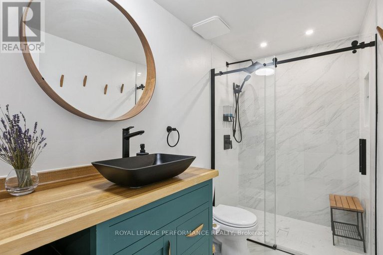 28575649/75-1646-du-sommet-place/chateauneuf/ottawa/ontario/K1C4Y9_30