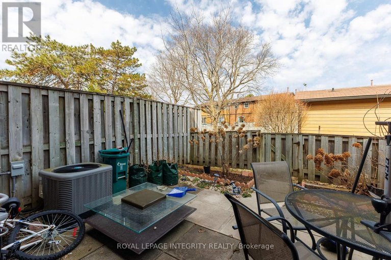 29651249/42-1758-trappist-lane/convent-glen-south/ottawa/ontario/K1C1X8_31