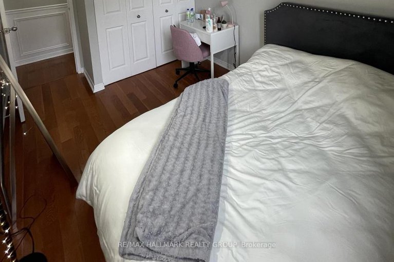 29430419/301-154-nelson-street/lower-town/ottawa/ontario/K1N7R5_11