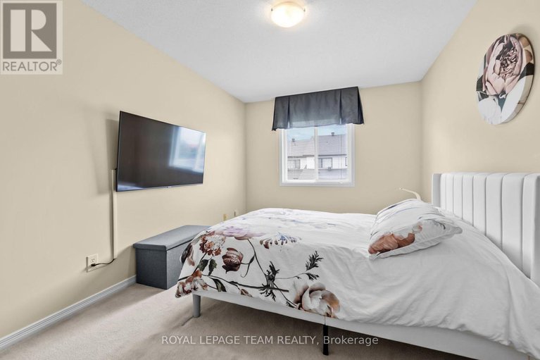 28804108/105-romina-street/emerald-meadowstrailwest/ottawa/ontario/K2S0H8_22