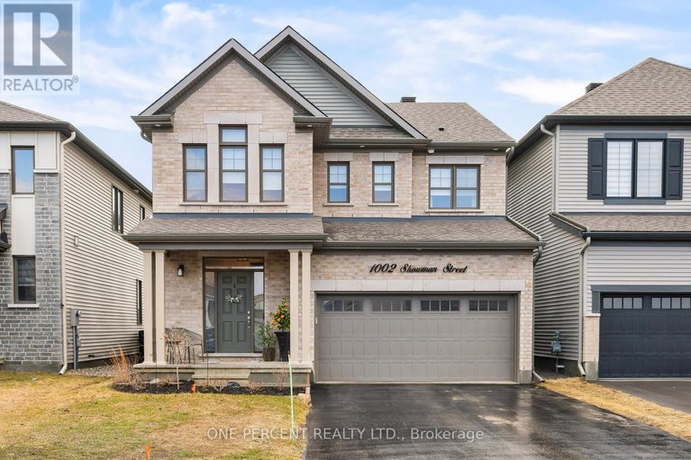 29563341/1002-showman-street/goulbourn-twp-from-franktown-rdsouth-to-rideau/ottawa/ontario/K0A2Z0_1