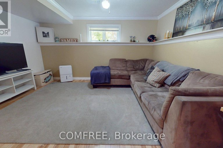 28675414/204-grace-avenue/village-of-russell/russell/ontario/K4R1B4_21