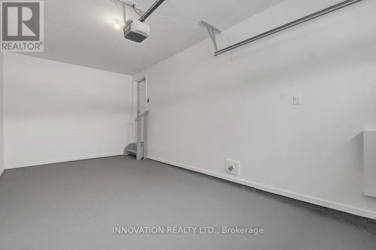 29270858/2349-goldhawk-drive/stittsville-south/ottawa/ontario/K2S2X3_43