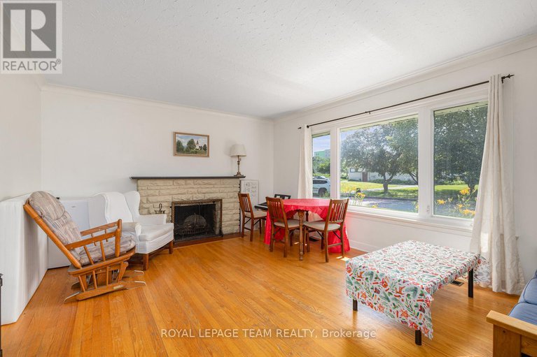 29339480/467-469-braydon-avenue/riverview-park/ottawa/ontario/K1G0W7_13