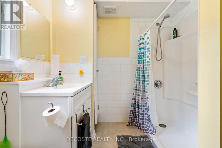 28642607/21870-conc-10-road/south-glengarry-lancaster-twp/south-glengarry/ontario/K0B1H0_16