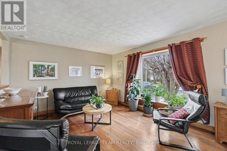 29608684/3041-bridge-street/north-dundas-mountain-twp/north-dundas/ontario/K0E1W0_8