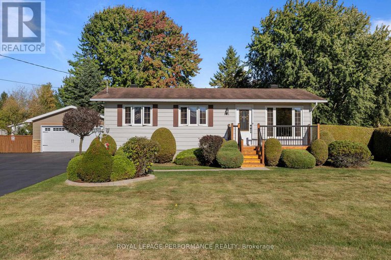 28987304/122-maple-grove-street/russell-twp/russell/ontario/K0A1W0_1
