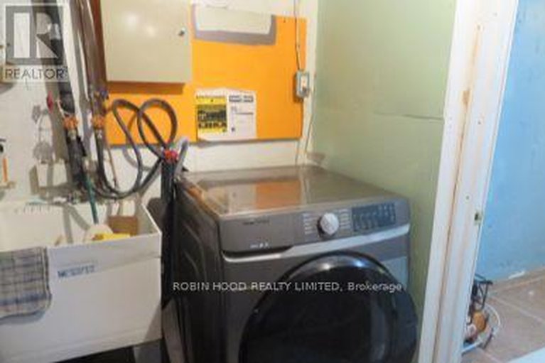 29624150/1-lotus-court/carson-grove/ottawa/ontario/K1J8A6_24