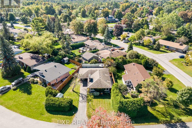 29107885/4-aberfeldy-street/arbeatha-park/ottawa/ontario/K2H6H5_38