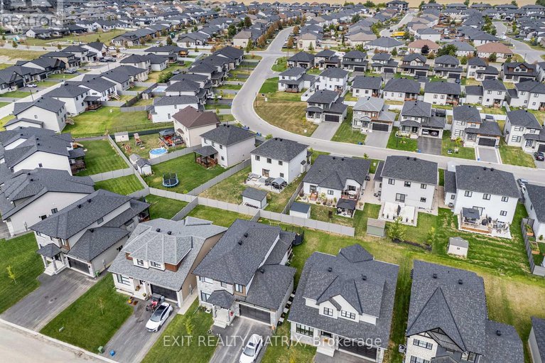 29406766/1144-avignon-street/embrun/russell/ontario/K0A1W0_37