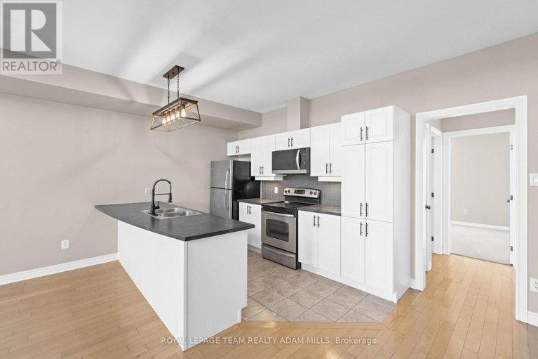 29094502/24-103-eye-bright-crescent/riverside-southgloucester-glen/ottawa/ontario/K1V2K6_7