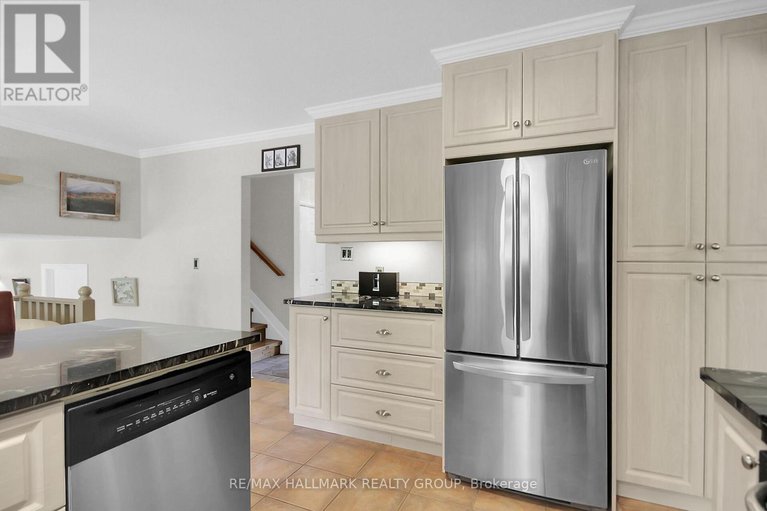 28543028/6942-gallagher-road/rideau-twp-s-of-reg-rd-6-w-of-mccordick-rd/ottawa/ontario/K0A2T0_27