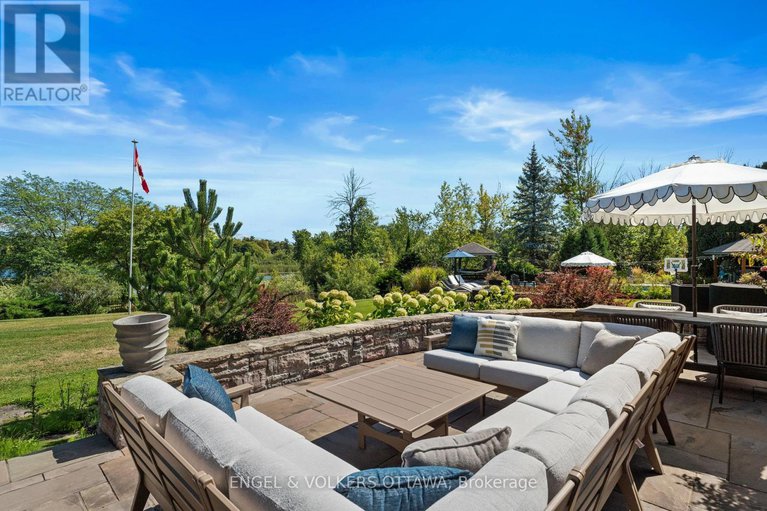 28961794/6351-rideau-valley-drive-n/manotick-south-to-roger-stevens/ottawa/ontario/K4M1B3_41
