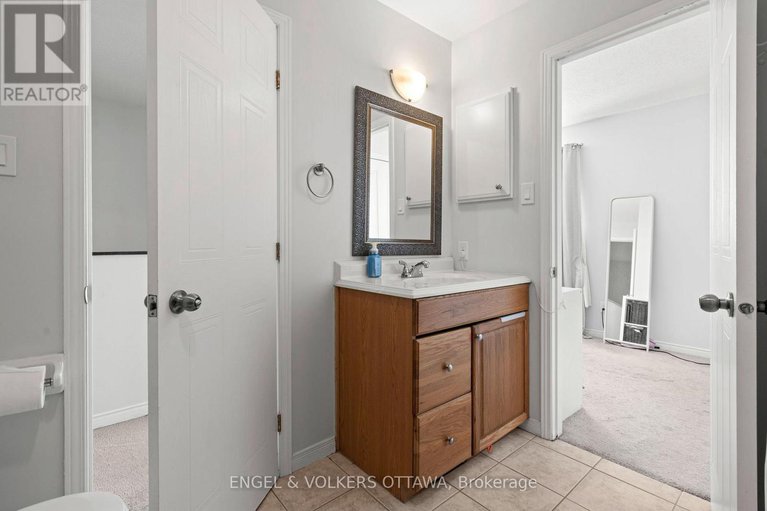 29393550/783-nesting-way/fallingbrookgardenway-south/ottawa/ontario/K4A3X6_20