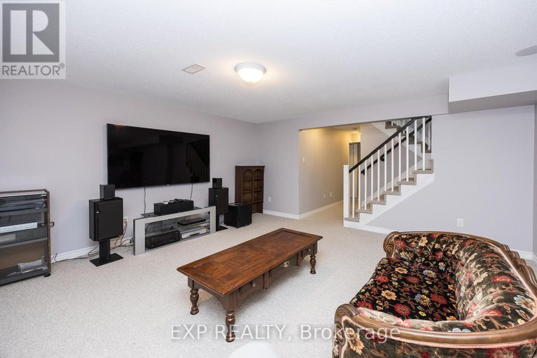 28542844/31-gertie-street/richmond/ottawa/ontario/K0A2Z0_24