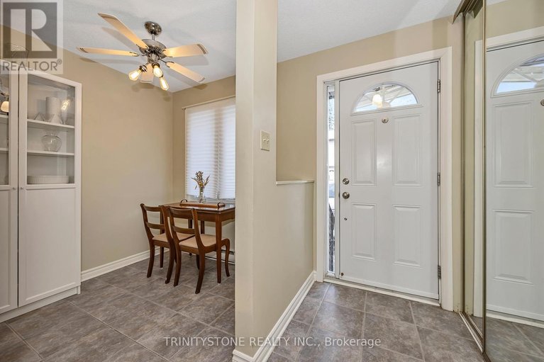 29630932/57-811-connaught-avenue/queensway-terrace-north/ottawa/ontario/K2B8K3_6