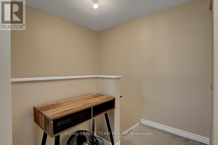 28759659/c-9-forester-crescent/westcliffe-estates/ottawa/ontario/K2H8Y1_16