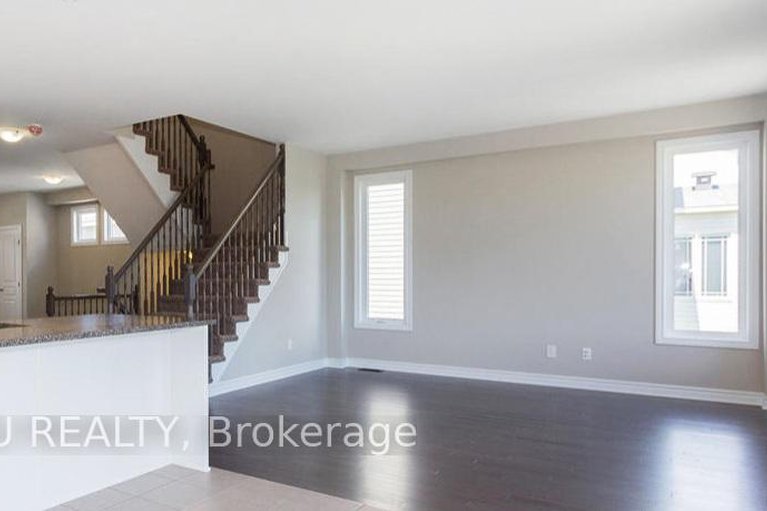 29121972/931-cologne-street/embrun/russell/ontario/K0A1W0_10