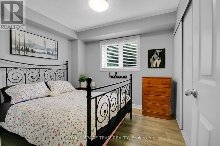28451149/2-565-stonefield/barrhaven-east/ottawa/ontario/K2G4R4_25