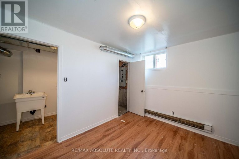 28835290/294-therese-avenue/town-of-rockland/clarence-rockland/ontario/K4K1G9_23