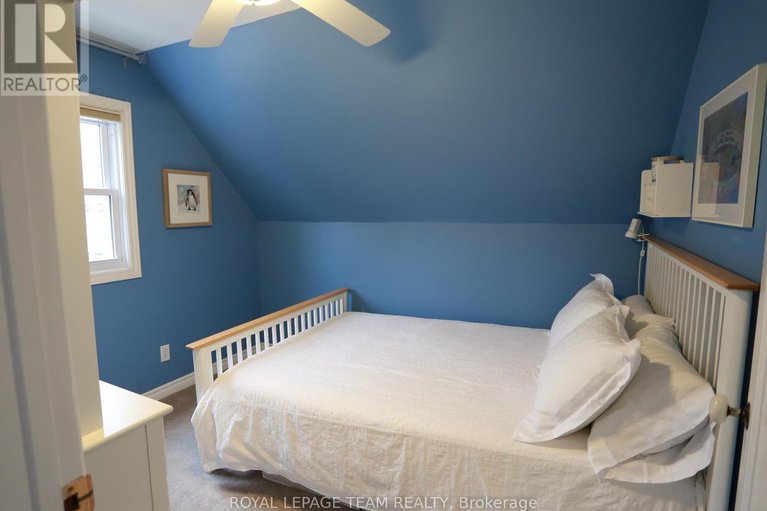 28247814/16-gwynne-avenue/civic-hospital/ottawa/ontario/K1Y1W9_19
