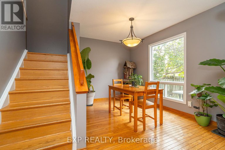 28989665/22-rickey-place/glencairnhazeldean/ottawa/ontario/K2L2E3_16