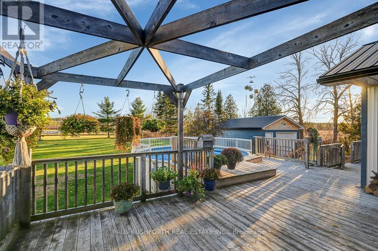 29080346/3304-old-highway-17/clarencerockland-twp/clarence-rockland/ontario/K4K1W3_25