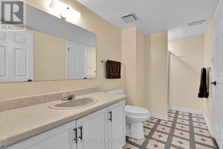 28582295/55-hawley-crescent/bridlewood/ottawa/ontario/K2M1T4_32