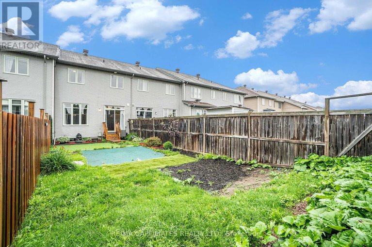 28361825/2008-pennyroyal-crescent/notting-hillsummerside/ottawa/ontario/K4A0S7_26