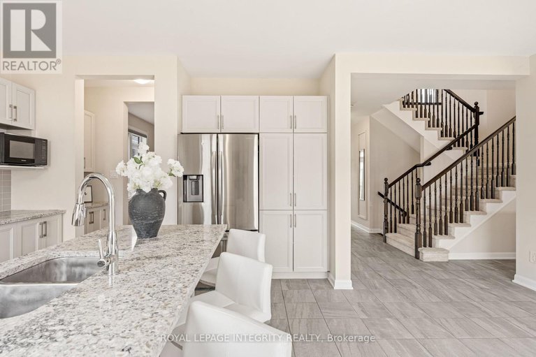 28553792/787-cappamore-drive/half-moon-bay/ottawa/ontario/K2J6V6_17