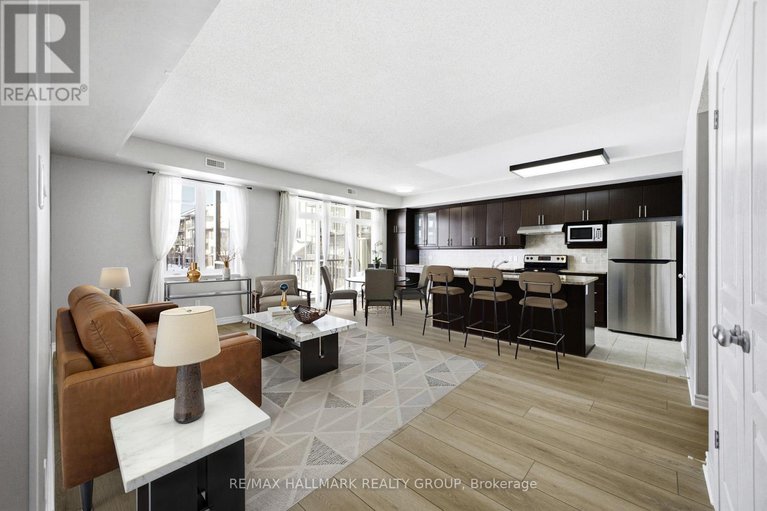 29410596/c-170-hornchurch-lane/longfields/ottawa/ontario/K2J2T3_4