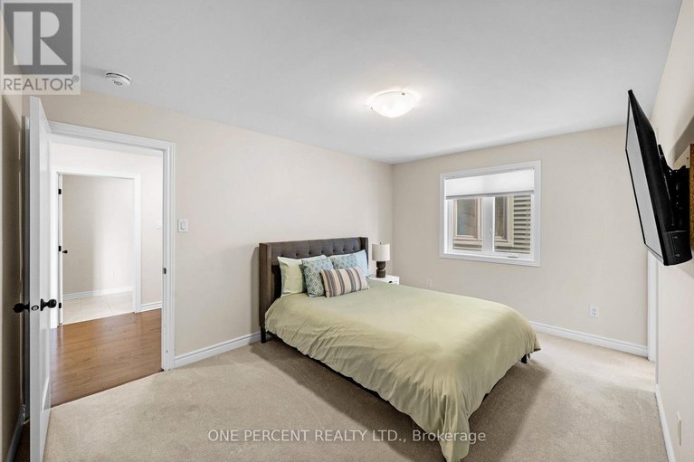 29664464/63-aridus-crescent/remainder-of-stittsville-area/ottawa/ontario/K2S2L4_36