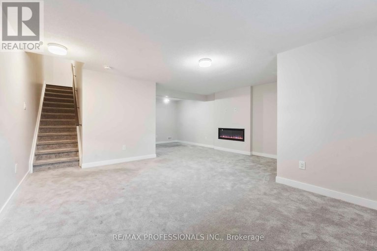 28406197/826-bascule-place/btwn-franktown-rd-fallowfield-rd/ottawa/ontario/K0A2Z0_20
